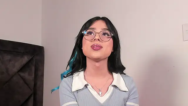 SamanthaRivas  online show from 10.11.25