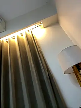 desitease online show from 12.15.25