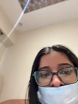 Snapshot of desitease chatting on 03.04.26 desitease online show from 03.04.26