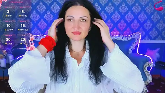 MissRossi online show from 07.06.26