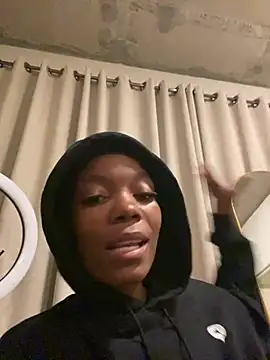 prettydollyy online show from 04.21.26
