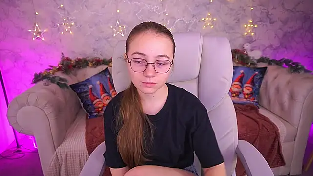 ArrinaWairr online show from 01.08.26