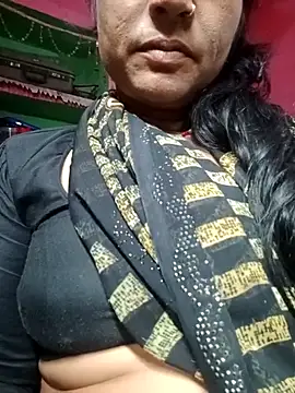 Snapshot of Cutreet chatting on 09.12.25 Cutreet online show from 09.12.25