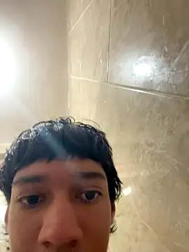 Snapshot of javi_fer chatting on 11.08.25 javi fer online show from 11.08.25