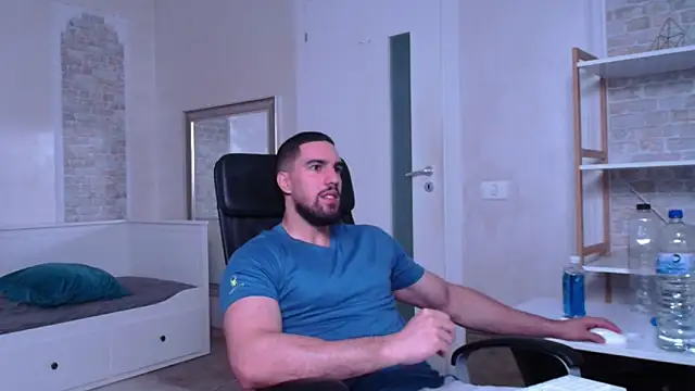 IvanHydee online show from 09.17.25