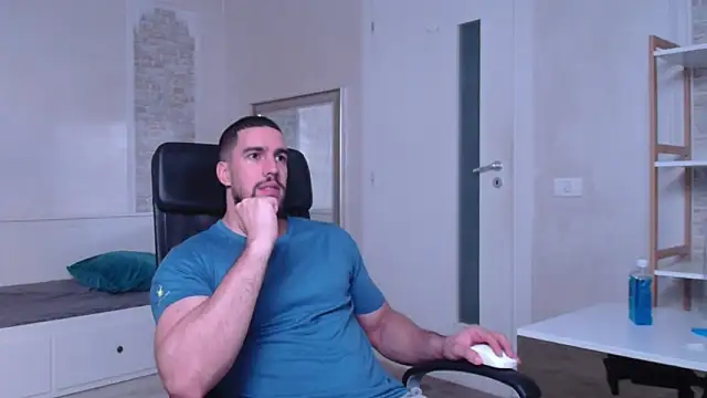 IvanHydee online show from 09.18.25