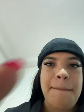JuanitaMore01 online show from 07.02.26