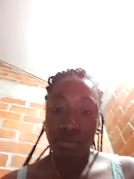 Snapshot of DarkHoneyy chatting on 11.06.25 DarkHoneyy online show from 11.06.25