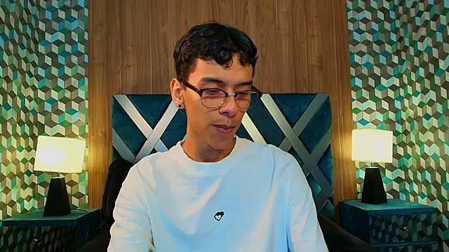 Aiden Royce online show from 10.15.25