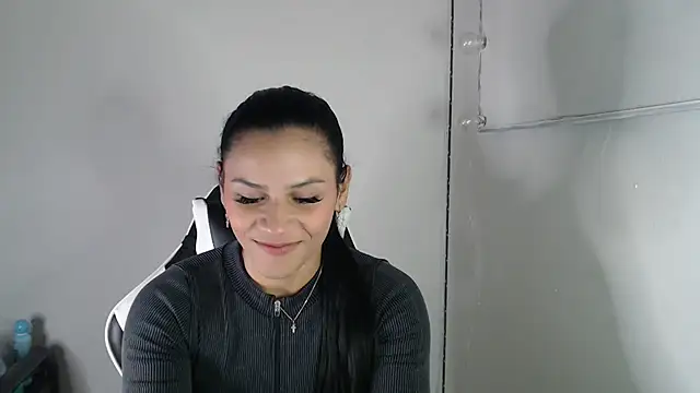JessGarcia online show from 11.19.25