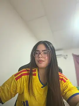 Snapshot of Valentina2390 chatting on 06.28.26 Valentina2390 online show from 06.28.26