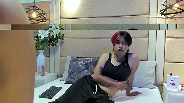 AnnieAndReach online show from 10.15.25