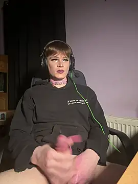 Snapshot of FemboyShow chatting on 01.17.26 FemboyShow online show from 01.17.26