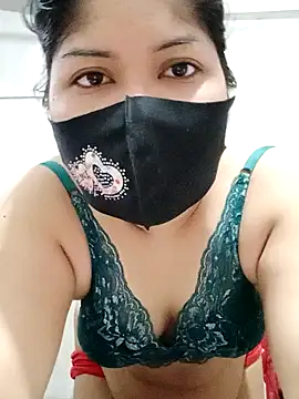 Snapshot of Nusrat-N chatting on 11.04.25 Nusrat-N online show from 11.04.25