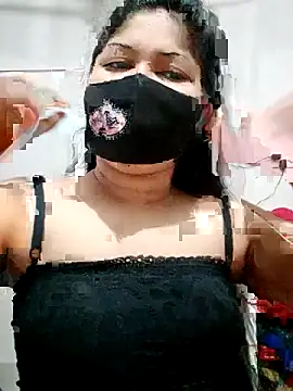 Snapshot of Nusrat-N chatting on 11.09.25 Nusrat-N online show from 11.09.25