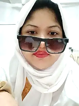 Snapshot of Nusrat-N chatting on 02.03.26 Nusrat-N online show from 02.03.26