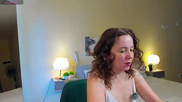 Kira Adler online show from 07.10.26
