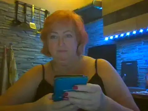 Snapshot of TerezaVelvet chatting on 10.23.25 TerezaVelvet online show from 10.23.25