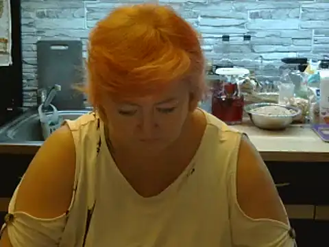 Snapshot of TerezaVelvet chatting on 11.09.25 TerezaVelvet online show from 11.09.25