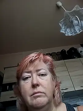 Snapshot of TerezaVelvet chatting on 12.02.25 TerezaVelvet online show from 12.02.25