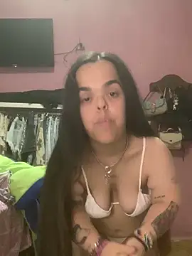 Littleegirl69 online show from 12.19.25