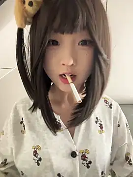 Snapshot of lelebaybay888 chatting on 10.10.25 lelebaybay888 online show from 10.10.25