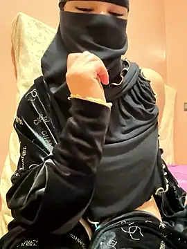 Snapshot of _Laiali_ chatting on 01.08.26 Laiali online show from 01.08.26