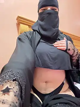 Snapshot of _Laiali_ chatting on 02.05.26 Laiali online show from 02.05.26