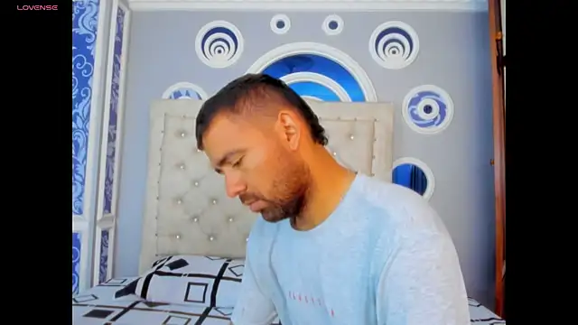 Snapshot of magnus_serket chatting on 01.13.26 magnus serket online show from 01.13.26