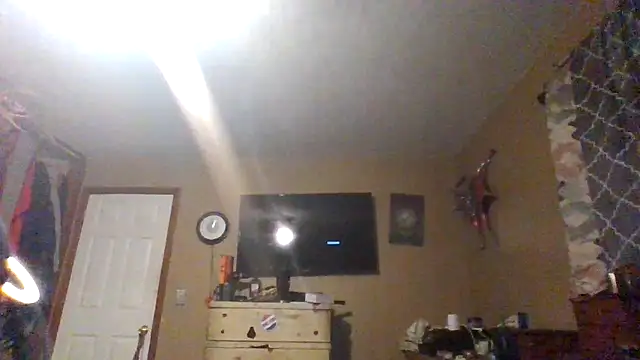 flavi1996 online show from 10.04.25