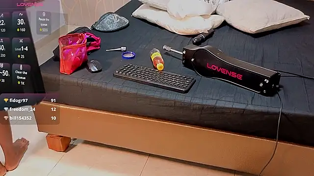 Snapshot of Anamonrroe chatting on 03.08.26 Anamonrroe online show from 03.08.26