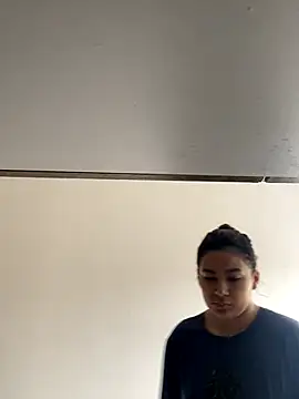 MacarenaRosse online show from 10.10.25