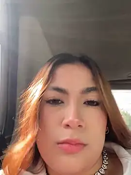 MacarenaRosse online show from 11.06.25