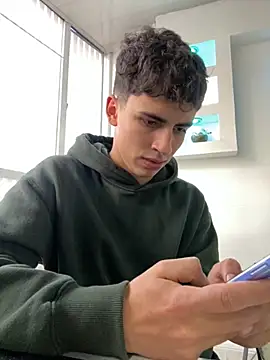 AdrianRinaldi online show from 10.19.25