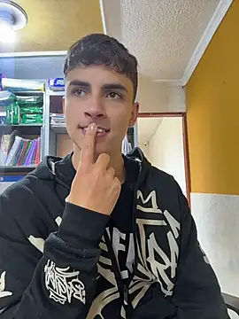 AdrianRinaldi online show from 04.29.26