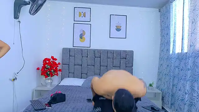 Soffia Konig  online show from 02.04.26