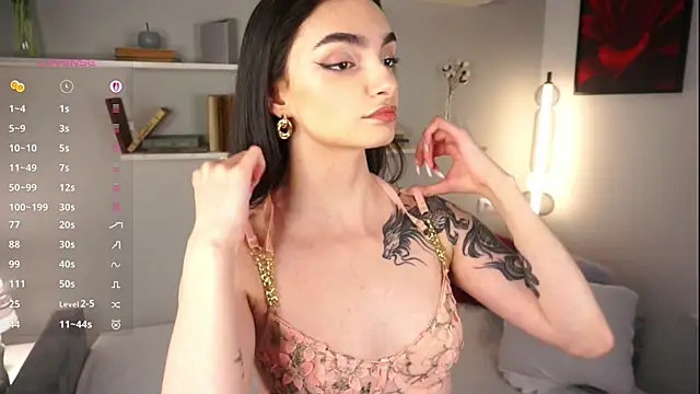 Morena Dolce online show from 09.15.25