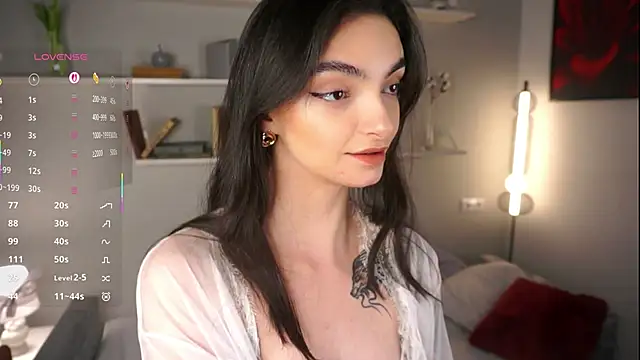 Morena Dolce online show from 10.07.25