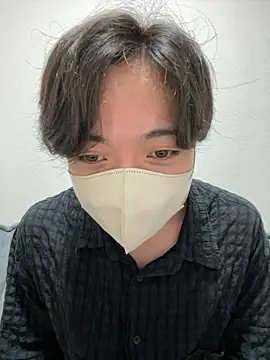 Yuma0718 online show from 10.17.25