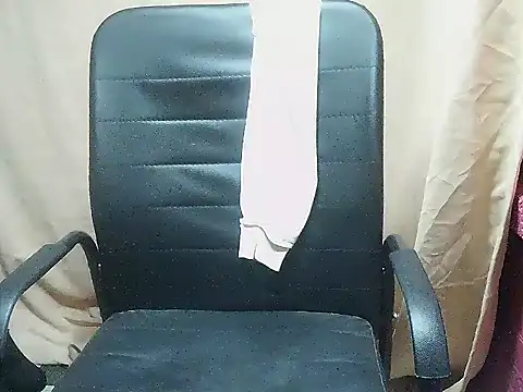 WetHornyPusy4u online show from 04.28.26