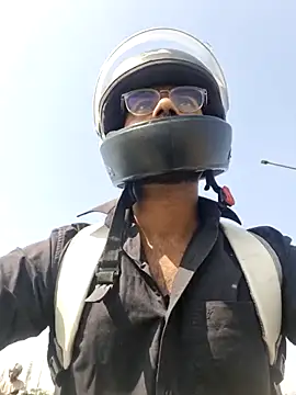 Snapshot of YoursThickDick chatting on 11.06.25 YoursThickDick online show from 11.06.25