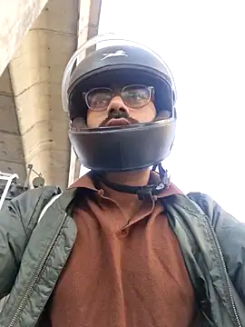 Snapshot of YoursThickDick chatting on 11.15.25 YoursThickDick online show from 11.15.25