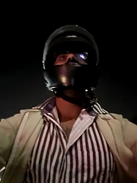 Snapshot of YoursThickDick chatting on 11.21.25 YoursThickDick online show from 11.21.25