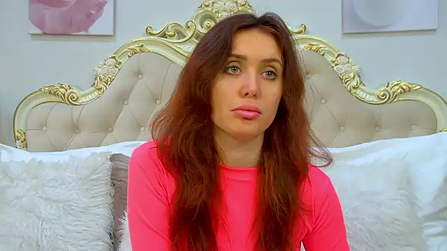 Snapshot of SherryBaers chatting on 11.26.25 SherryBaers online show from 11.26.25