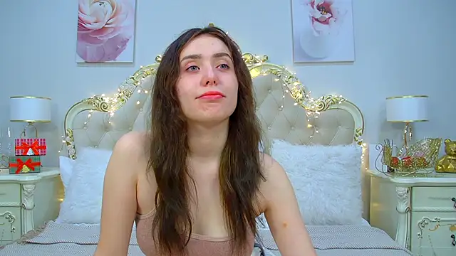 Snapshot of SherryBaers chatting on 12.23.25 SherryBaers online show from 12.23.25