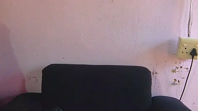 Snapshot of Augustine-Blooomxx chatting on 02.06.26 Augustine-Blooomxx online show from 02.06.26