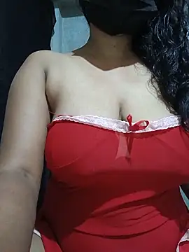 DiyaRoy49 online show from 06.17.26