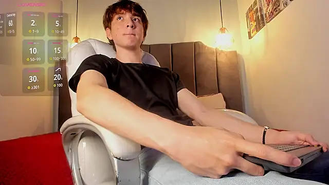 Oscar and dani online show from 10.04.25