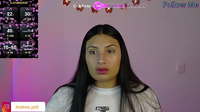 Snapshot of Linda_andrew chatting on 03.11.26 Linda andrew online show from 03.11.26