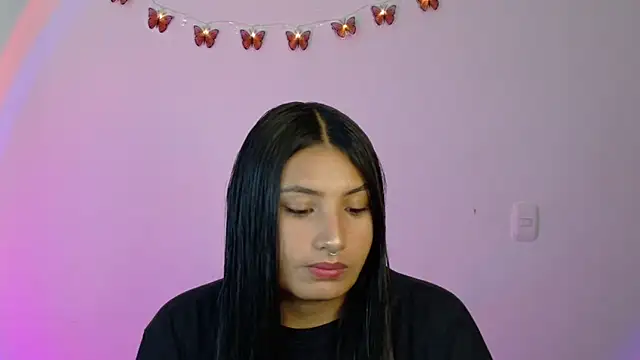 Snapshot of Linda_andrew chatting on 03.20.26 Linda andrew online show from 03.20.26